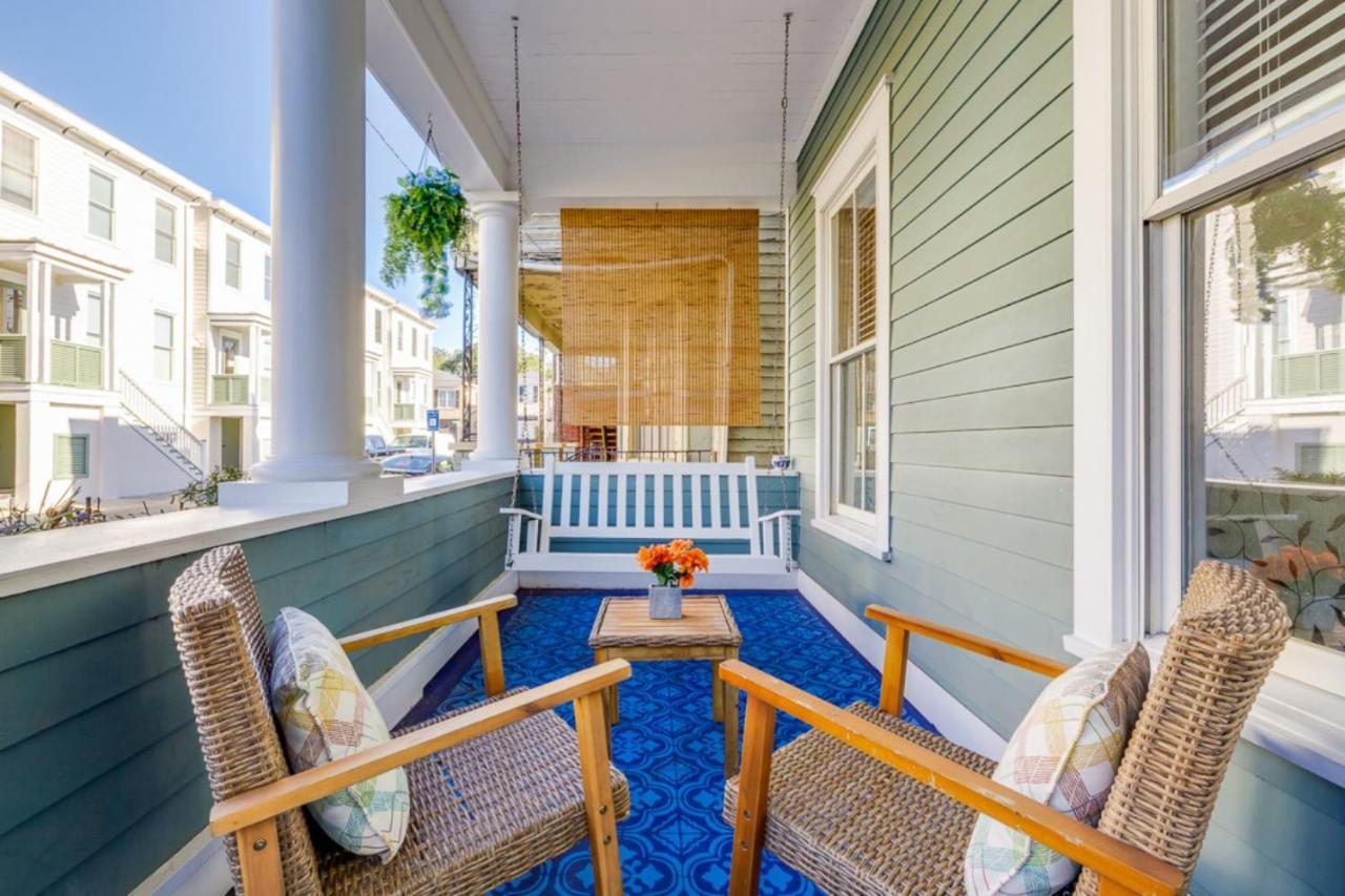 Southern Charmer-Historic District Downtown-Front Porch-Walk Score 90!!-Private Parking-1 Minute To Forsyth Park Саванна Экстерьер фото